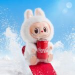 ⁦لعبة لابوبو كوكاكولا مونستر المحشوة بشخصيات عشوائية Labubu Coca⁩ - الصورة ⁦7⁩
