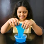 ⁦سلايم ملون للأطفال – عدد 6 عبوات⁩ - الصورة ⁦3⁩