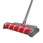 مكنسة لاسلكية خفيفة، قوية، ومزودة بفرشاة ذاتية التنظيف