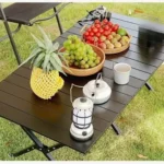 ⁦طاولة تخييم ونزهات معدنية قابلة للطي⁩ - الصورة ⁦2⁩