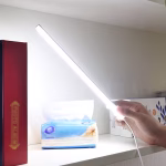 مصباح مكياج LED للمرآة 30 سم ببطارية ليثيوم ولمس وشحن USB - الصورة 7